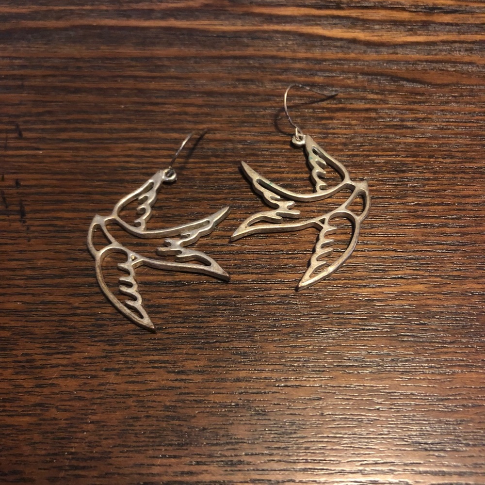 Super cute sparrow earrings